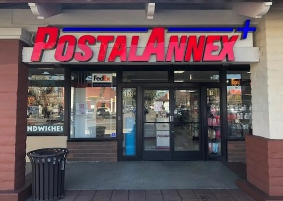 does Postal Annex do Money Orders